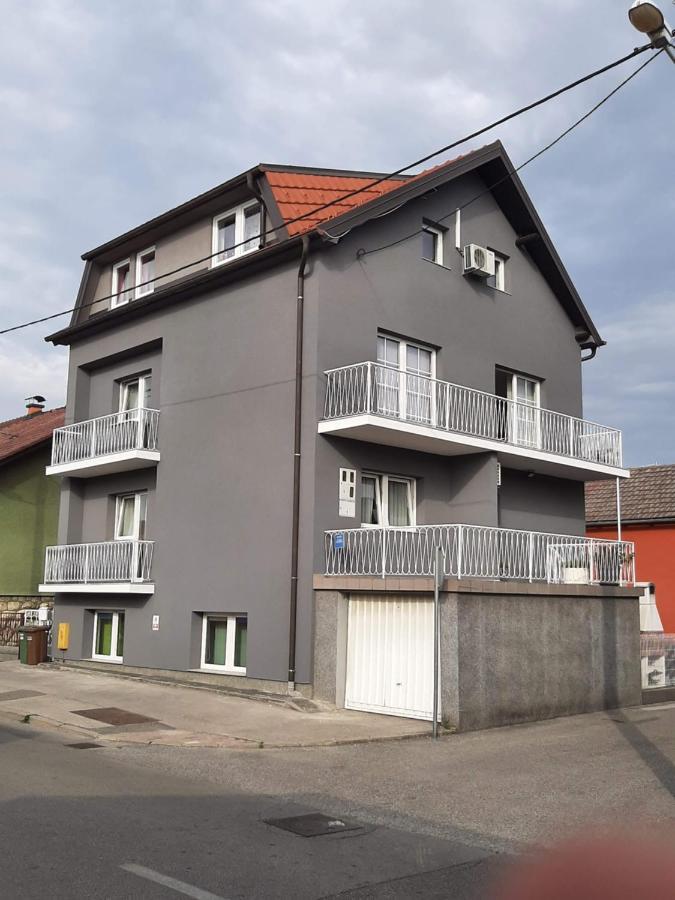 Apartmani Arena Zagreb Luaran gambar