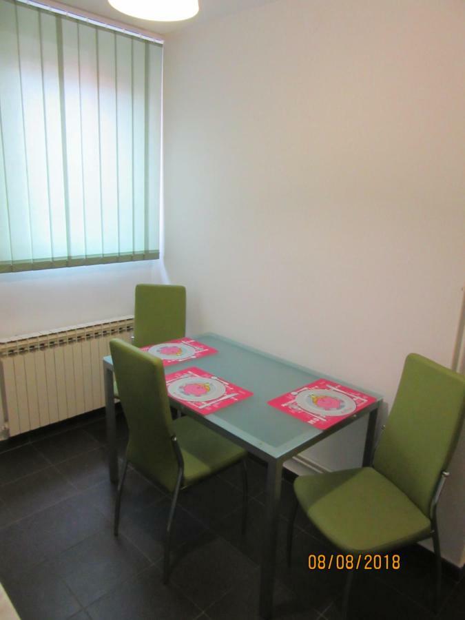 Apartmani Arena Zagreb Luaran gambar